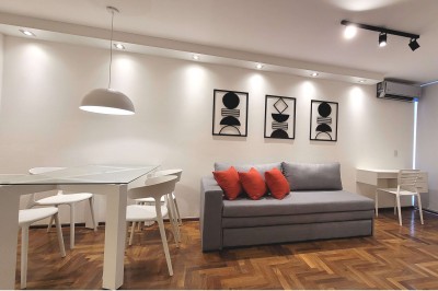 Buenos Aires 810 ( 1 Dormitorio / Cochera opcional )