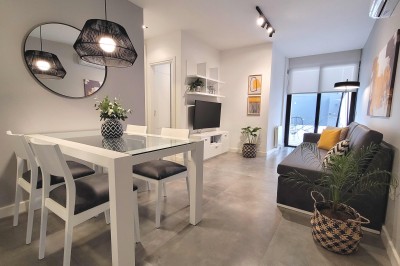 25 de Mayo 740 - 35X ( 1 Dormitorio/ Cochera gratis/ Patio propio con asador )