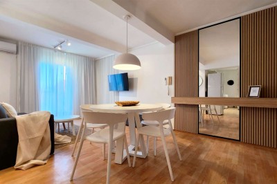 Buenos Aires 1100 ( Duplex 1 dormitorio / Terraza propia con asador )